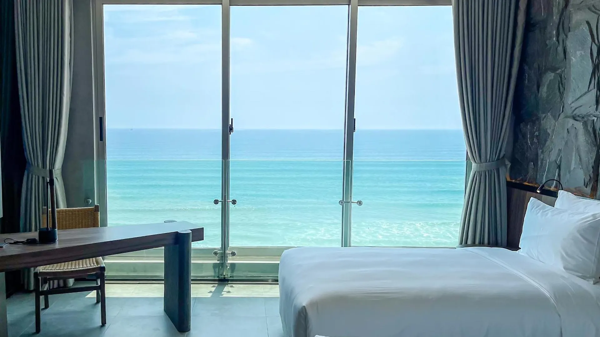 M Hotel Danang 5*, Da Nang Vietnam