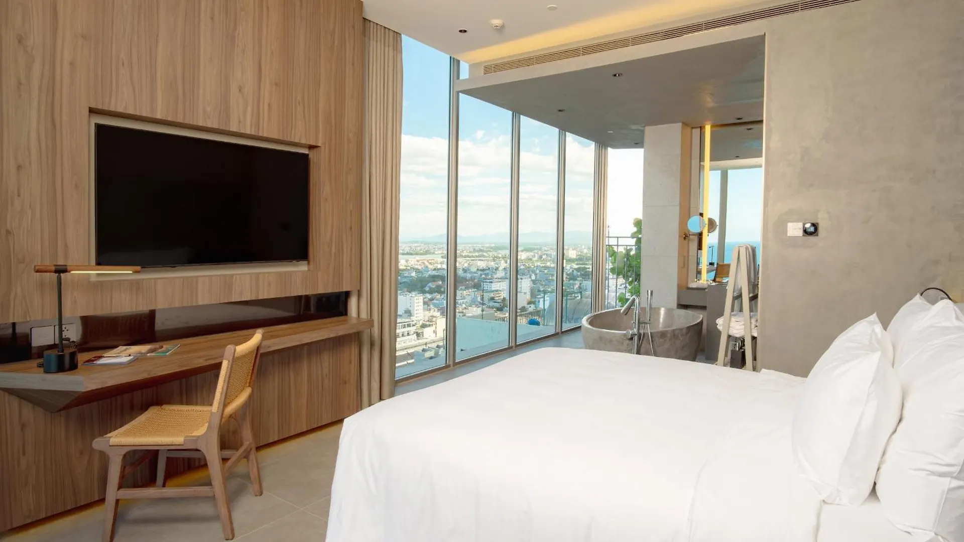 M Hotel Danang