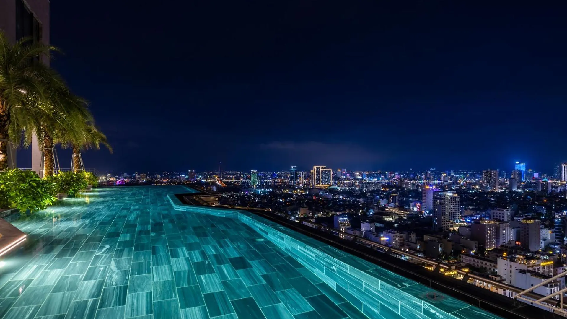 M Hotel Danang
