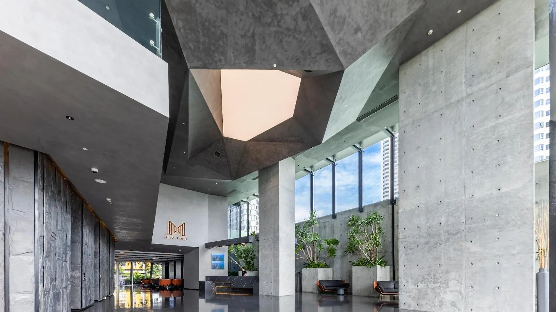 M Hotel Danang