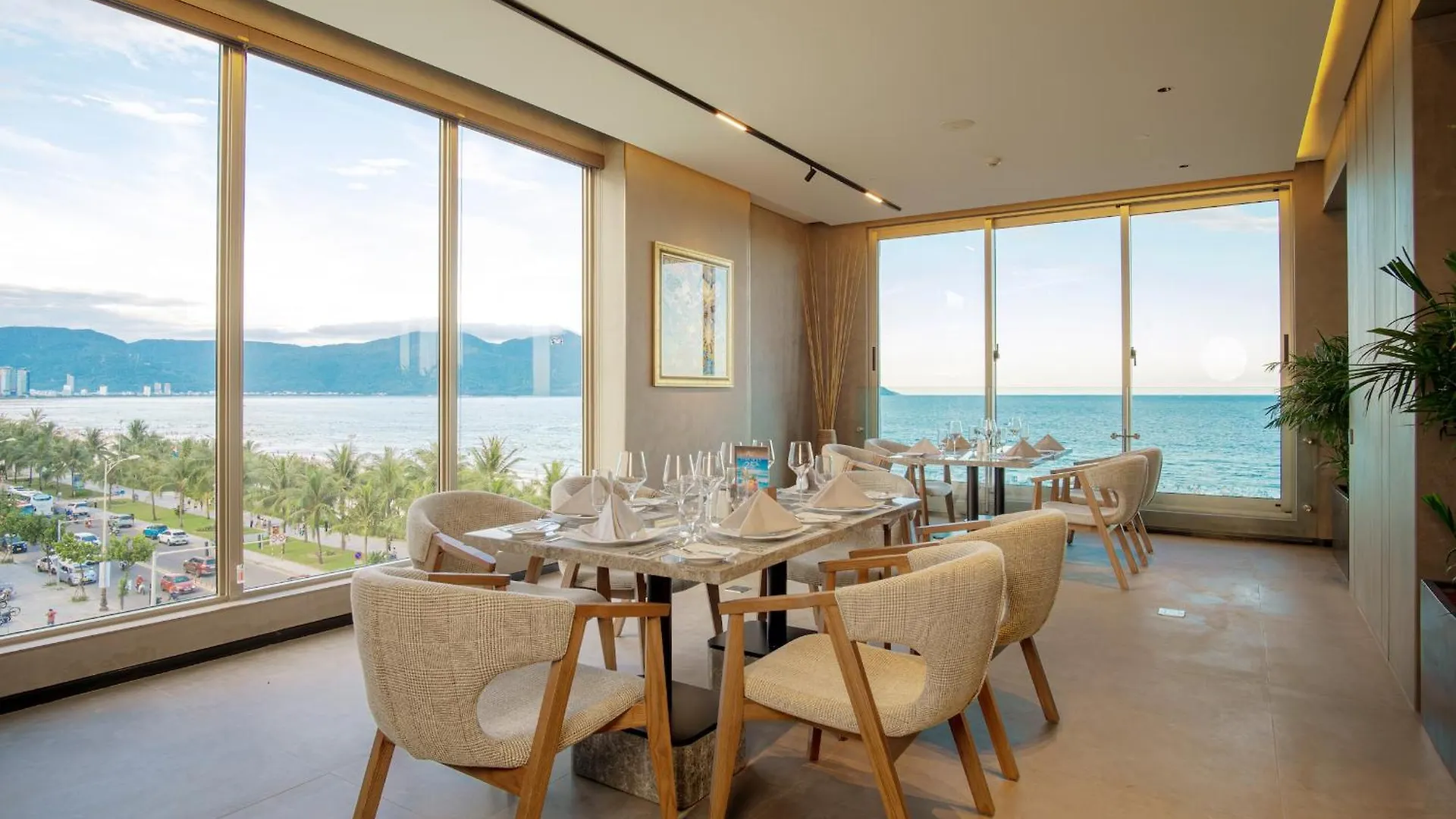 M Hotel Danang Da Nang